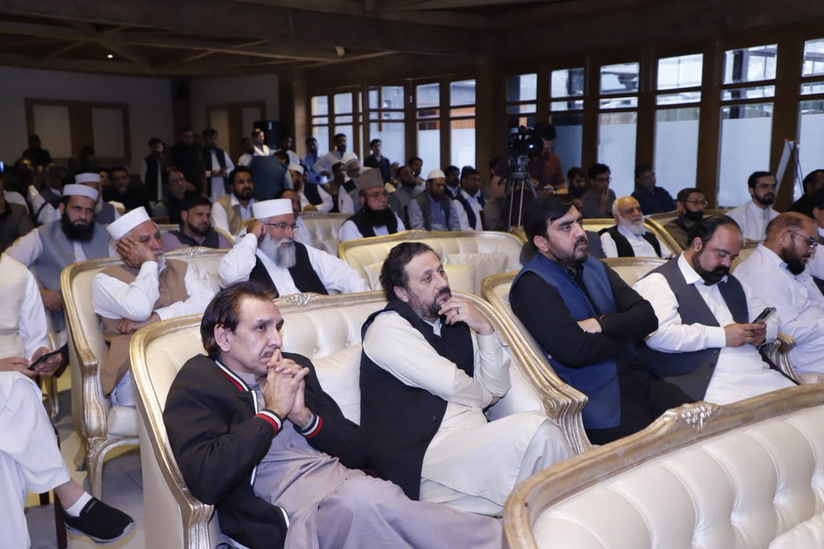 SirajOfficial's tweet photo. جماعت اسلامی نے خیبرپختونخوا کو پرامن خوشحال ماڈل صوبہ بنانے کےلیے جامع حکمت عملی پر مشتمل ویژن پیش کردیا ہے۔ صوبےمیں ہائیڈروالیکٹرک کا اتنا پوٹینشل ہےکہ اس سےملک کو مفت بجلی مل سکتی ہے۔ معدنیات سےمالامال علاقہ اور محنتی و جفاکش افرادی قوت صوبےکی تقدیر بدل سکتی ہے
 #JI_RoadMap4KP https://t.co/oQseCSGp85