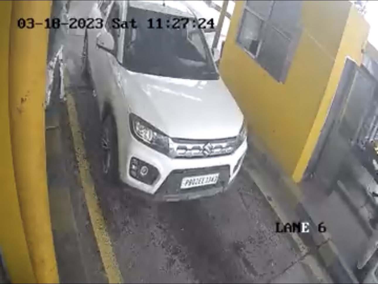 Yo Yo Funny Singh on Twitter "ANI Look at this lady folding hands and