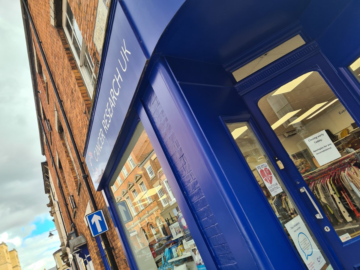 melanie_powles's tweet photo. ❤️❤️❤️❤️❤️ THANK YOU Cancer Research UK on the High Street! ❤️❤️❤️❤️❤️ #Fighting4GranthamHospital #f4gh #awesomecommunity #cancerresearchuk #heartscampaign2023 #loveourNHS #loveourtown #loveourhospital @F4GranthamHosp @GranthamFood https://t.co/GOvxFcy4mm