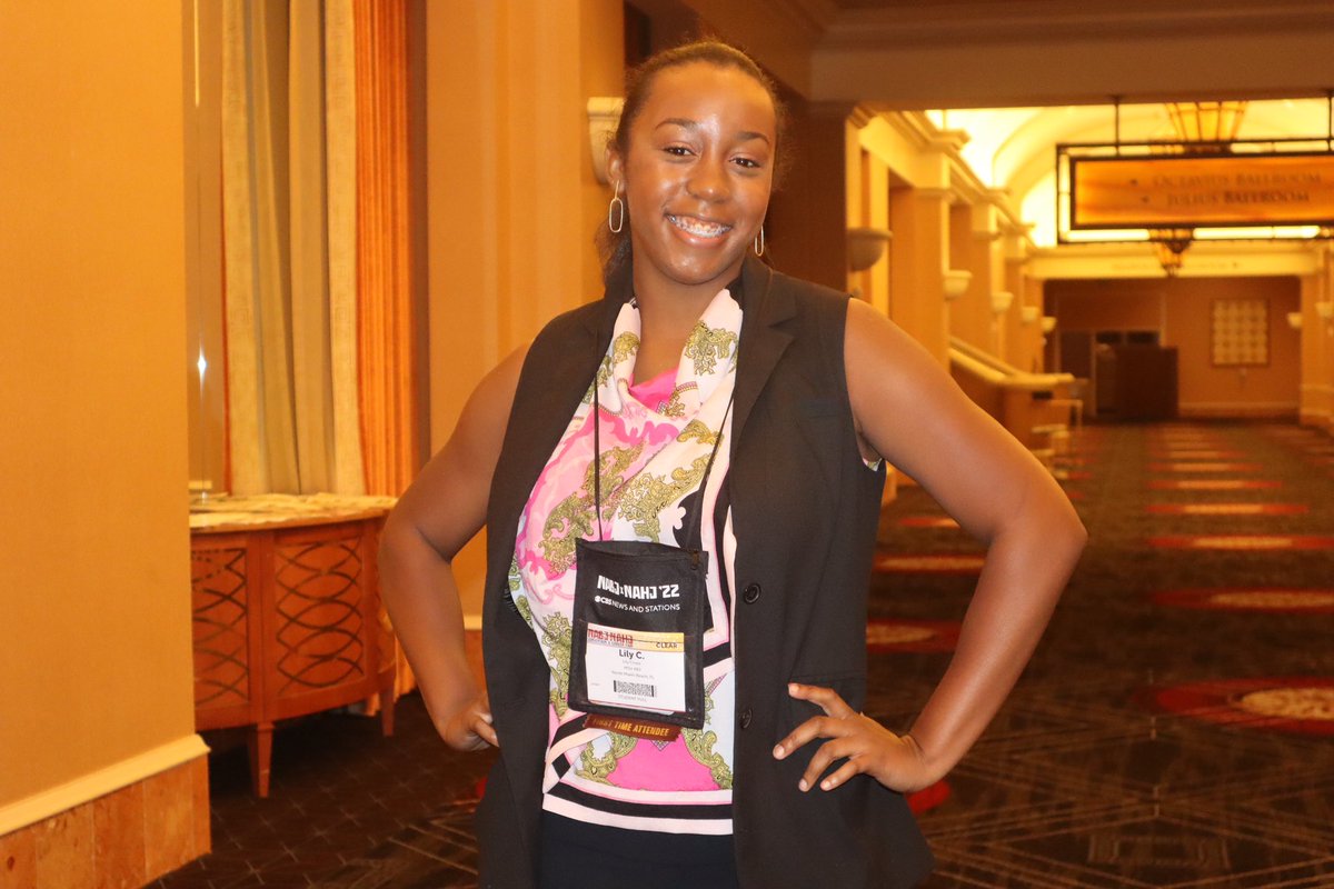 Lily Cross🫧 tweet media