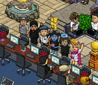 USDFHabbo's tweet image. USDF's EA department, OISA, has been on some incredible expeditions lately, and we were also very fortunate to receive some great visits lately. Greetings to the entire group floor! 👋