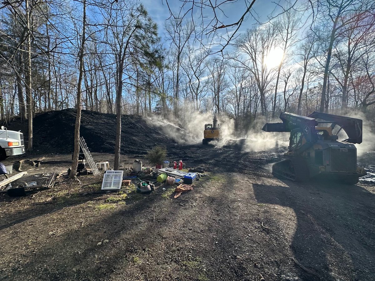 Crews are making progress in Chesterfield County to extinguish a coal refuse fire. We expect to have it put out by the end of the week. Read more here: ow.ly/8acf50NnWKv #VirginiaEnergy