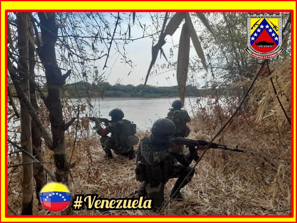 #Venezuela ll La 
@14_Brigada
se mantiene en completo apresto operacional para defender al territorio venezolano, con honor y Patriotismo. En la #FANB somos garantes de Soberanía e Independencia. ! #MaduroGolpeaALosCorruptos
#14Brigada #ejércitoypuebloinvencibles #FANB
#21Mar