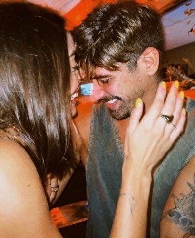 dropdecafe's tweet image. 