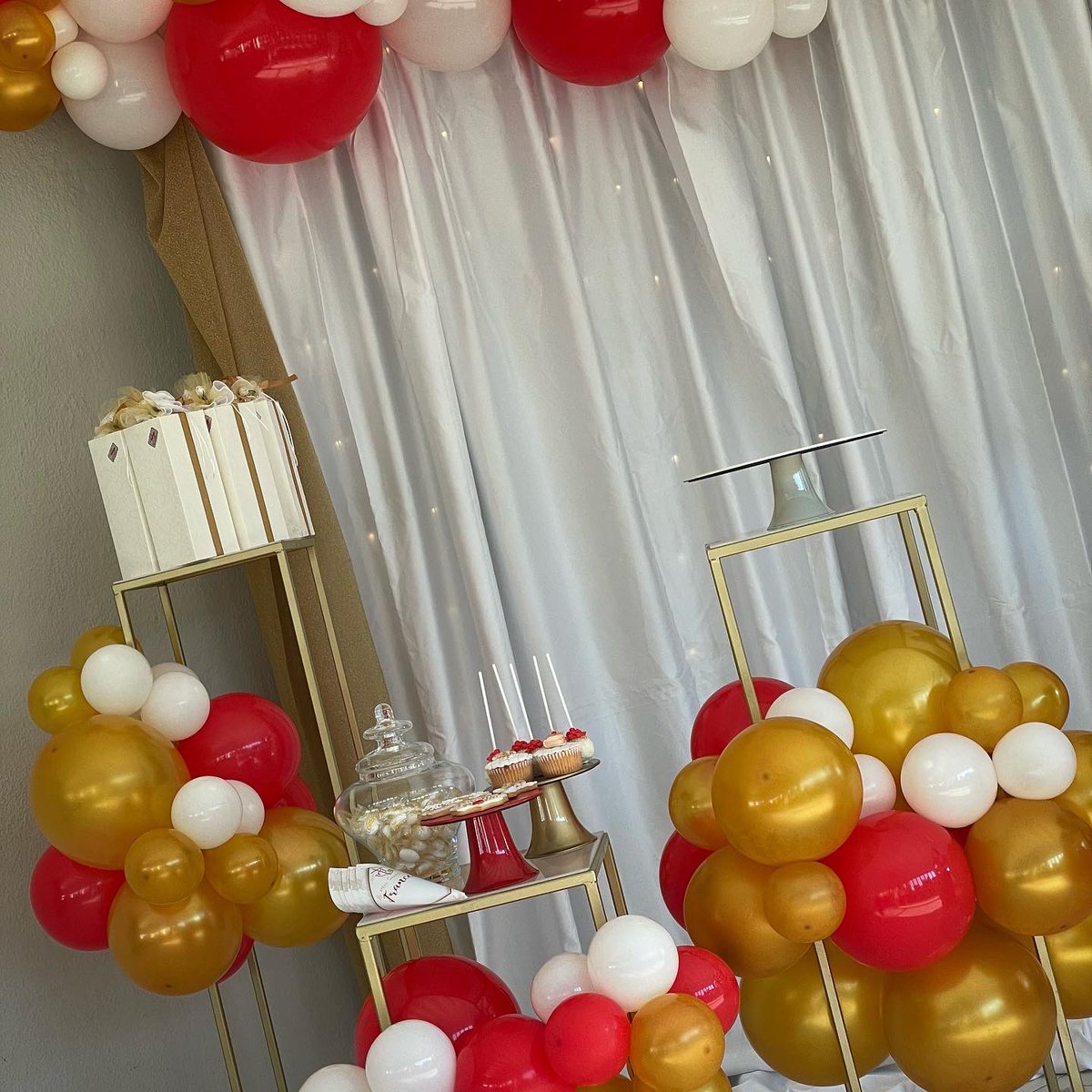 cefevents's tweet photo. La Santa Cresima Di Francesco🎈✨🕊️

#cefevents #weddingplanner #wedding #partyideas #partyinspiration #party #caketopper #balloonart #balloons #genderreveal #like4us #viral https://t.co/87jcN2Lg9w