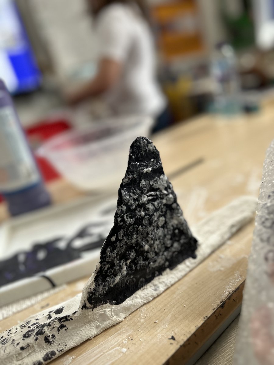 RiversdalePS's tweet image. Yr6 are making Greek Mythological Creatures. They&apos;re sculpting an armature, mod-rocing it and then adding paint and texture. These will be used as part of a Greek myth writing project in our literacy. To see these take shape is incredible to watch! @ClassOfMrP #RiversdalePS