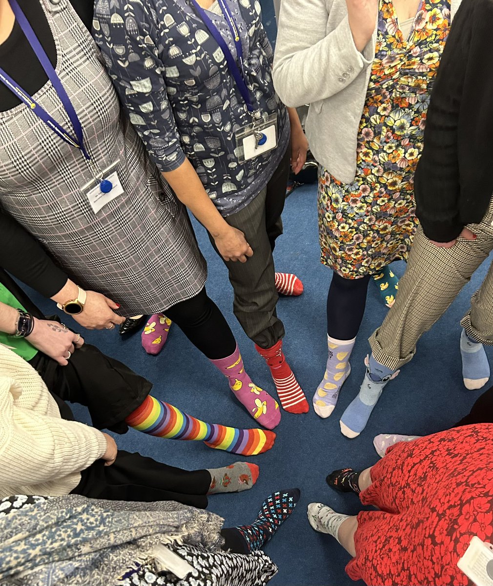 heley007's tweet photo. @bhcstadept Hive team showing off our #LotsOfSocks for #WorldDownsSyndromeDay #WithUsNotForUs https://t.co/L1kaj7bzgR