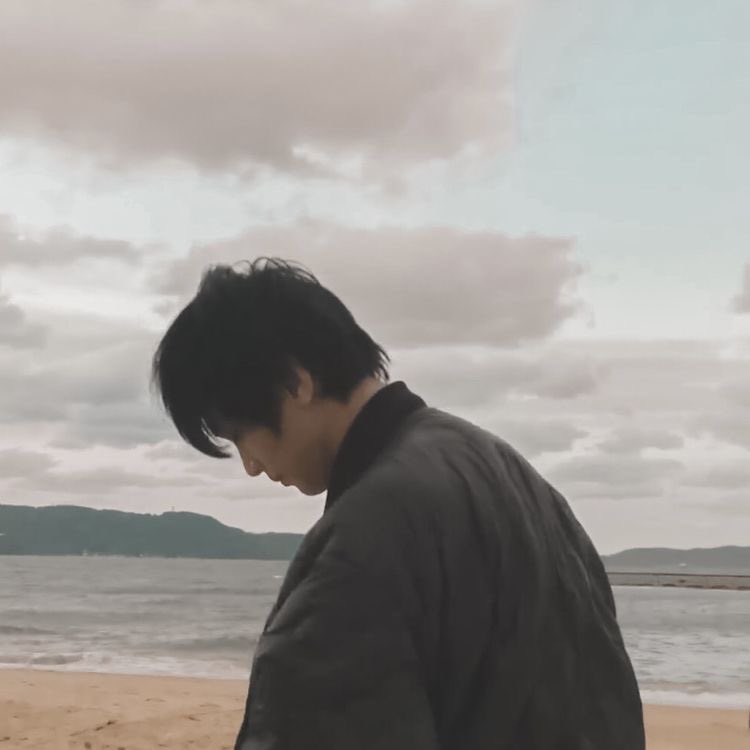 marriecats's tweet photo. “all you had to do was stay” — i think i’ve lost half of me when you’re away.

Haechan x OC ft. NCT Dream AU https://t.co/wJv4G2MFhJ