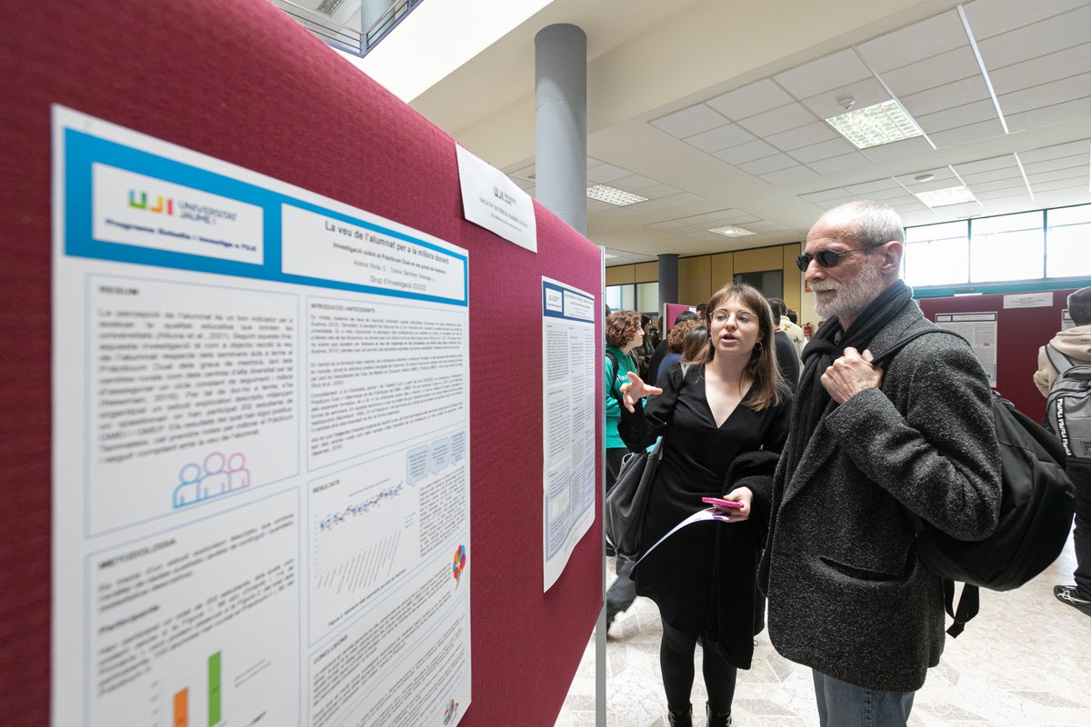 UJIuniversitat's tweet photo. L'estudiantat excel·lent de l'UJI mostra la seua investigació en la VIII Jornada «Estudia i investiga» https://t.co/WXW6g3tpEc https://t.co/Lg4JEqmRok