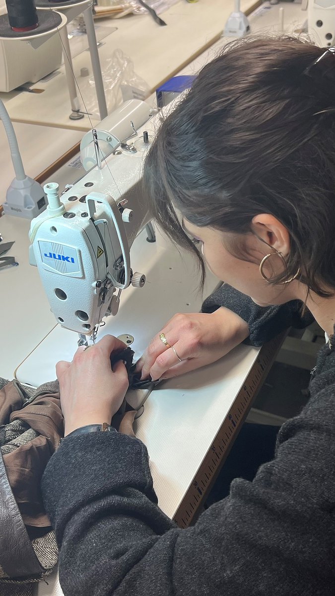 👋 Meet Elisa our new #Stitching Tutor @FashionTechnologyAcademy 

Elisa has worked in costume design as well as completing a degree in dance. Now she's working at the @FCworkspace, alongside tutor Ana to teach new leaners the art of garment construction.

Welcome Elisa!