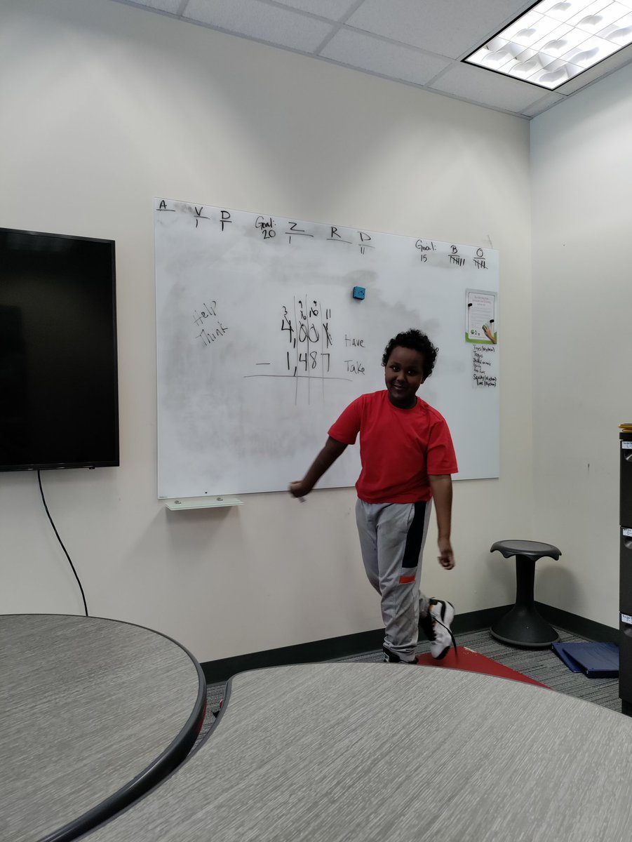 jlang_04's tweet photo. What a rewarding job. Taking a few minutes to develop a strong relationship with a student, and it turns into the highlight of my day most days. #rRelationshipsMatter #McKinleystrong #MathConnectsUs https://t.co/Hw0lyey5Kl