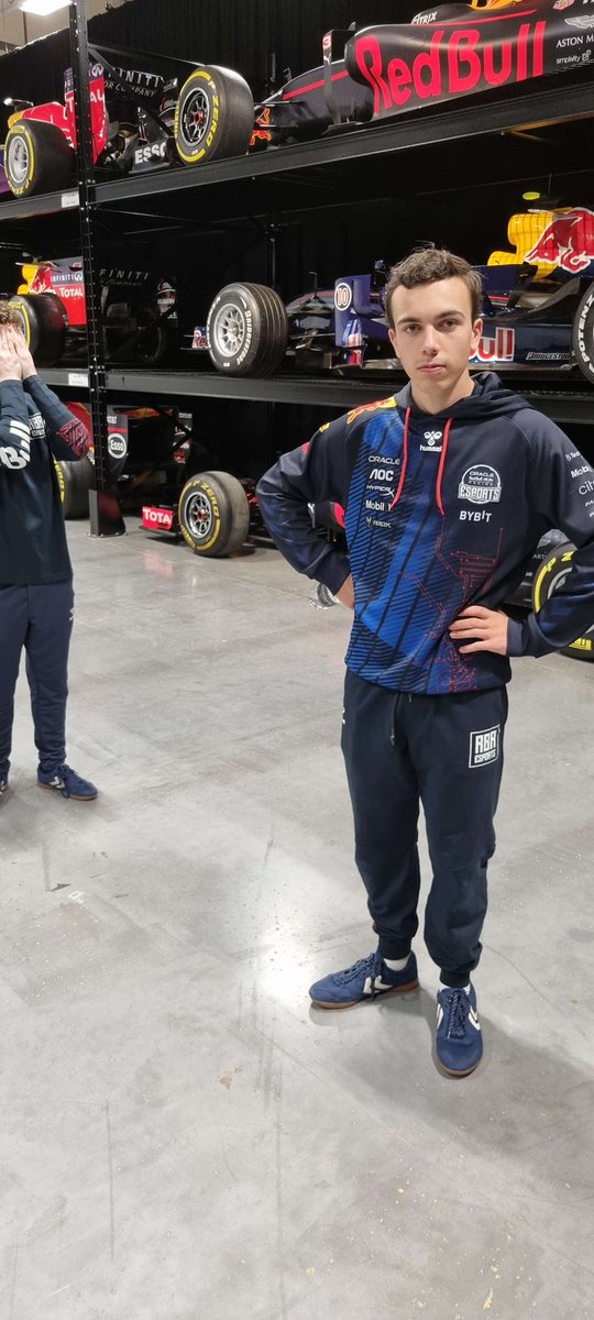 What is going on here @G2Sebi ?