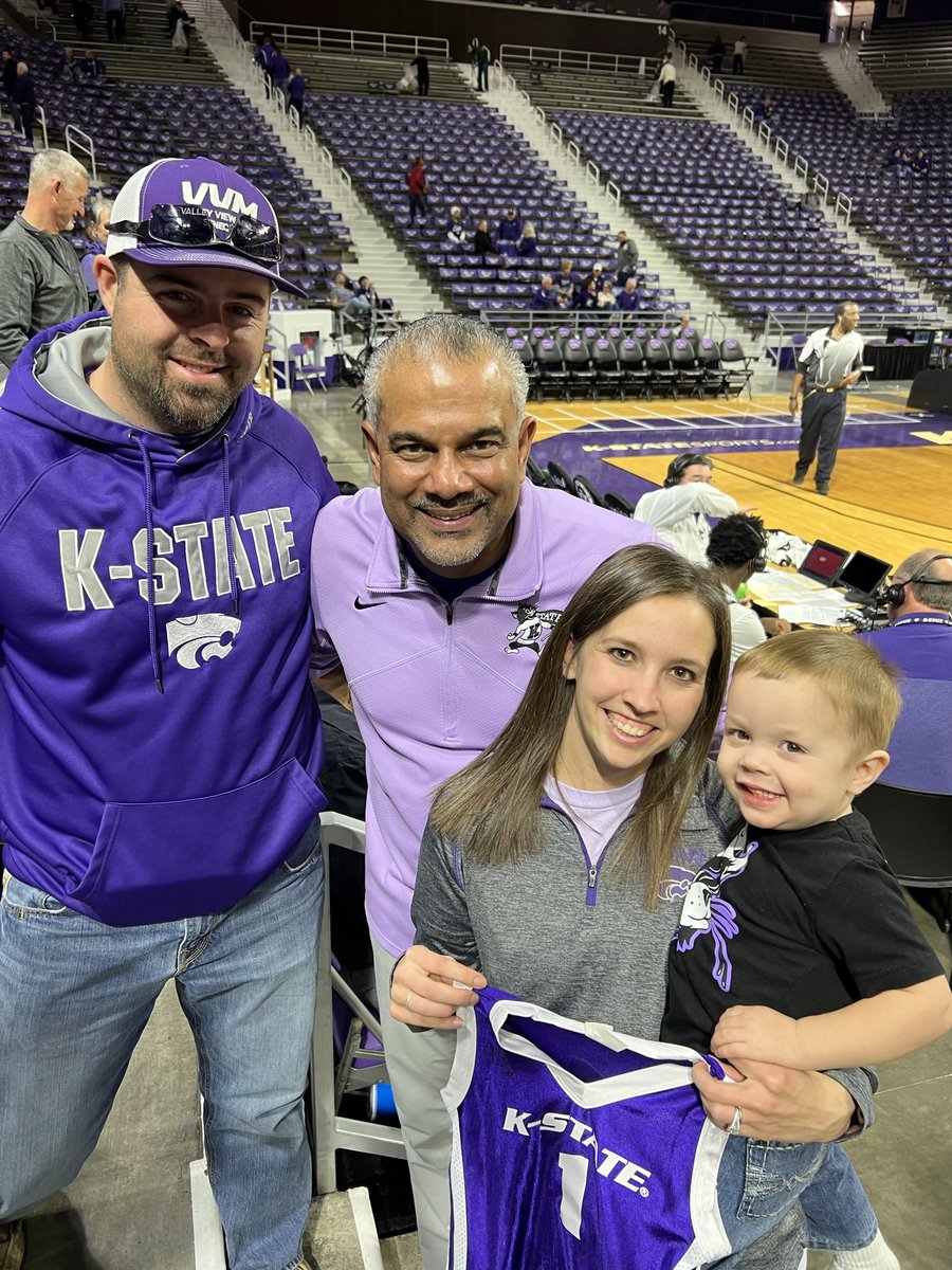 Happy gotcha day @CoachJTang! We love ya and we pray for ya every day. Now go beat those Spartans! #elevate #bestyearever #emaw #happyday #blessed #thankful #ksumbb