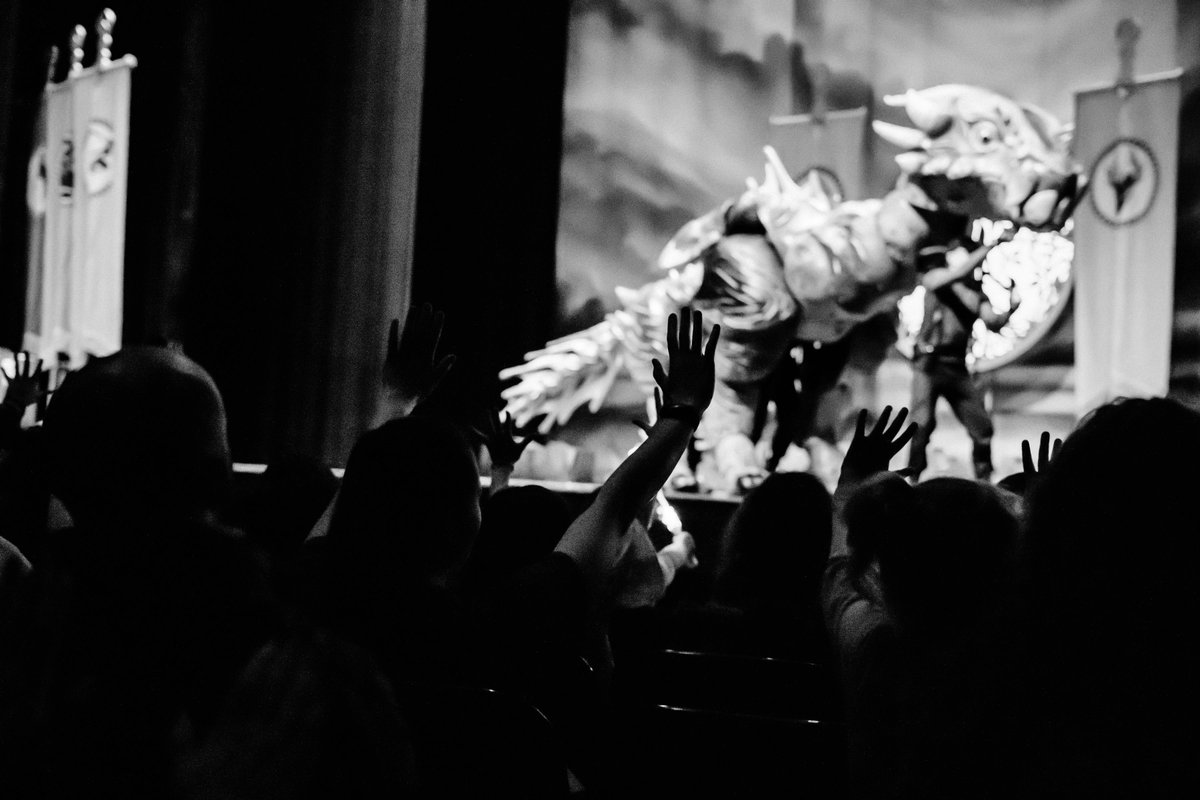 DragonsBeasts's tweet photo. Happy World Puppetry Day! 

Dragons and Mythical Beasts uses stunning puppetry to bring all kinds of creatures to life on stage 🧚‍♀️🐉

#worldpuppetryday #childrenstheatre 

Photo credit: Sara Snyder for Rochester's Playbook https://t.co/IxHxl5iYjL