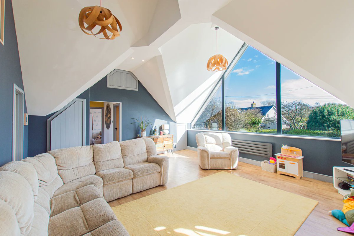 Sheppards Estate Agent tweet media