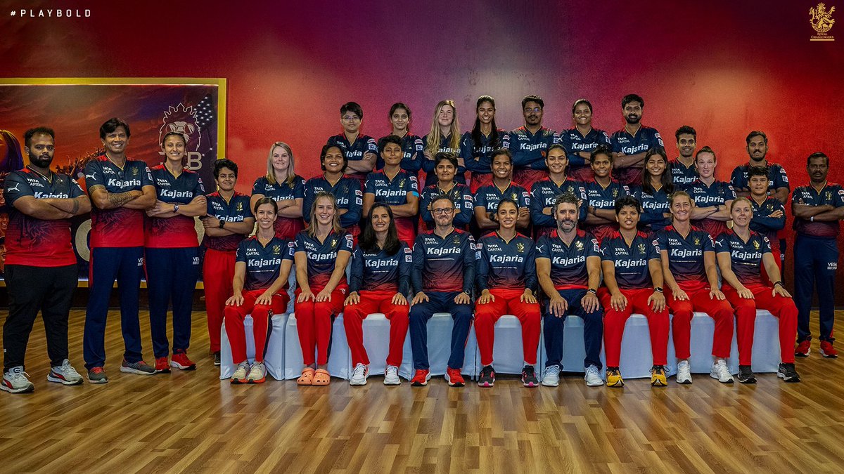 RCBWomenTweets's tweet photo. 𝗥𝗖𝗕 𝗪𝗼𝗺𝗲𝗻'𝘀 𝗧𝗲𝗮𝗺: 𝗖𝗹𝗮𝘀𝘀 𝗼𝗳 𝟮𝟬𝟮𝟯 📸

They said "Comeback is always Greater than Setback"🔥

See you next year, https://t.co/4JrU1bRnq3 of luck Bold Army♥️ https://t.co/dp5SbNUKPG