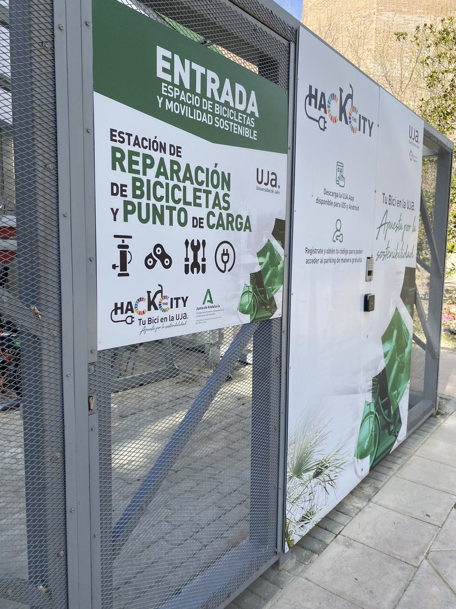 _mcontreras's tweet photo. #HackTheCity un programa entre la @ujaen y el @ctm_jaen de la @FomentoAND para promocionar el uso de la bicicleta eléctrica como transporte sostenible entre la comunidad universitaria https://t.co/2cGuDKCWAB