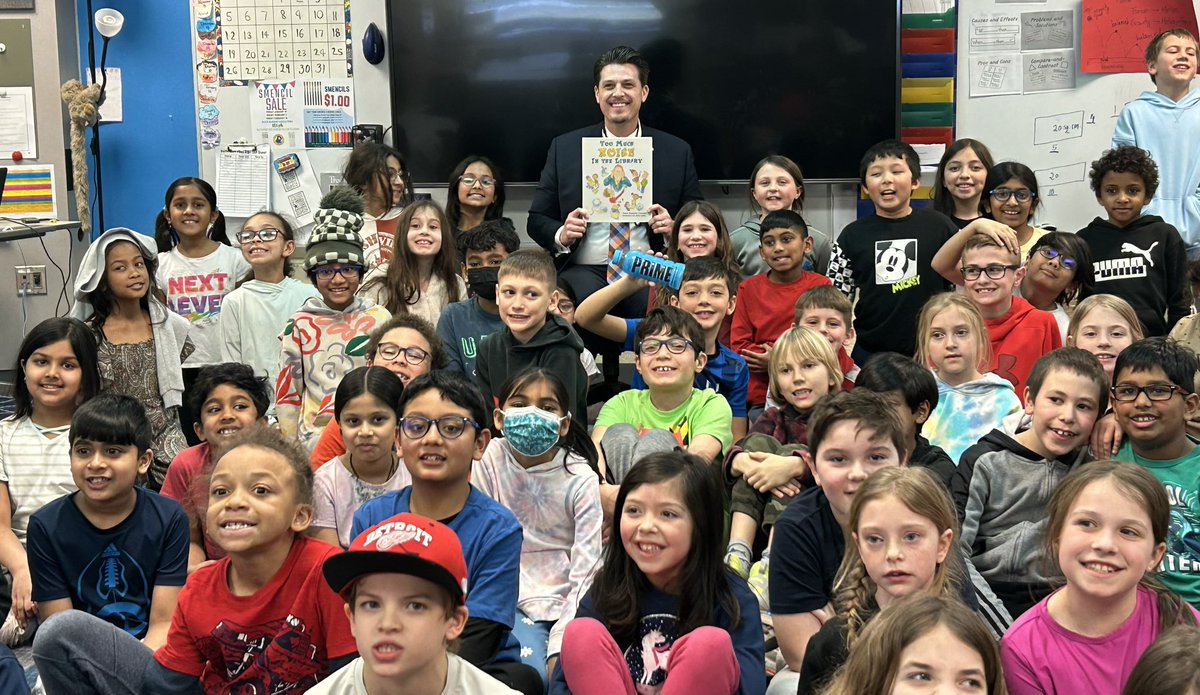 Erin Voss (@erinvoss14) on Twitter photo Thank you for joining us as a mystery reader today, <a href="/EthanBakerMI/">Mayor Ethan Baker</a> !! <a href="/BarnardTroy/">Barnard Elementary</a> Thank you for joining us as a mystery reader today, <a href="/EthanBakerMI/">Mayor Ethan Baker</a> !! <a href="/BarnardTroy/">Barnard Elementary</a>
