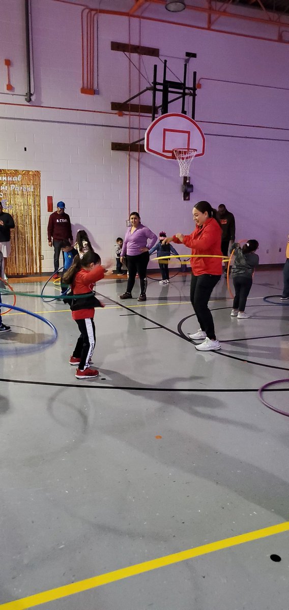 First session of Bring Your Parent to P.E. week with Kinder was a huge success! So grateful to all of the parents who came out to support their child and our P.E. program. Go Longhorns!