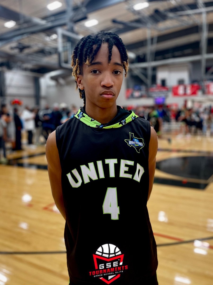 Grady Majors (@gradymajors) on Twitter photo 🔥GSE 10k Invitational Young Heat🔥
2028 5’8 G Jordan Goffney
📝 The guard uses his full body & eyes to fake out the defenders. Once they jump for even a second he’s gone & the shot’s up.
<a href="/jordan_goffney/">Jordan Goffney</a> <a href="/GrdSchoolElite/">Grade School Elite Tournaments</a> #10kInvitational 🔥GSE 10k Invitational Young Heat🔥
2028 5’8 G Jordan Goffney
📝 The guard uses his full body & eyes to fake out the defenders. Once they jump for even a second he’s gone & the shot’s up.
<a href="/jordan_goffney/">Jordan Goffney</a> <a href="/GrdSchoolElite/">Grade School Elite Tournaments</a> #10kInvitational