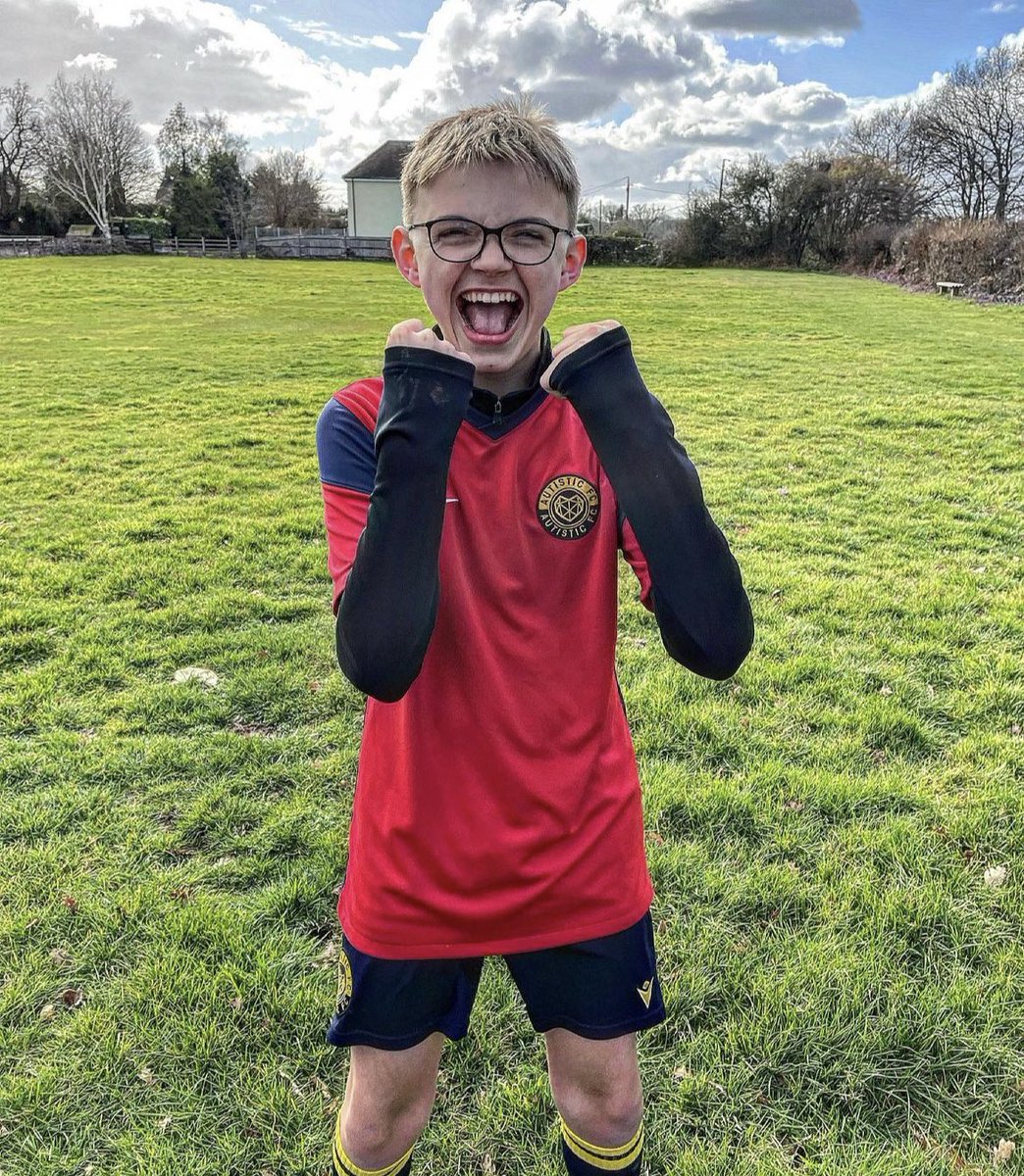 autistic_fc's tweet photo. https://t.co/I8sjHckhpj #votecharlie https://t.co/dDqYJCAcyS