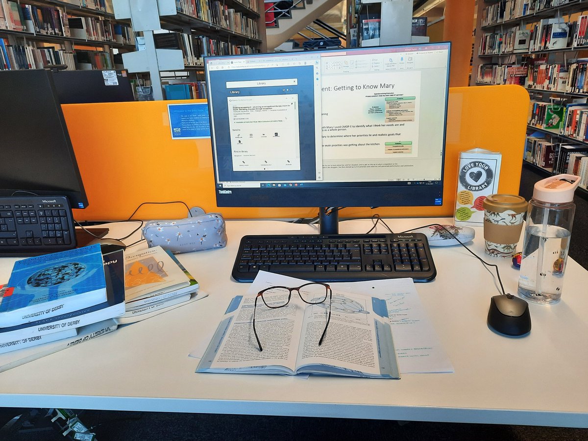 AHaynes_OT's tweet photo. Today's messy process on full display 😂 Hopefully the last image like this for a while! Two down, one to go 😬
@DerbyUniLibrary @DerbyOT #OTStudent #OTProcess #CMOPE #COPM https://t.co/J24KQP8Dr2