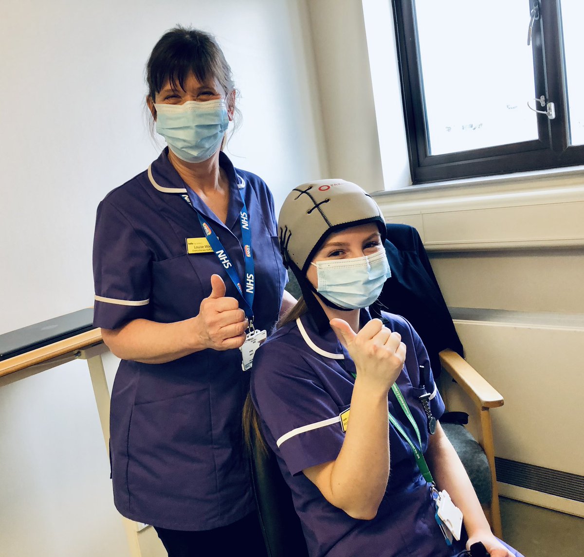 AJPSCUK's tweet photo. Chuffed to bits with the results and efforts from the oncology team at Queens Burton Hospital during this afternoons @scalpcooling training session @UHDBTrust - well done guys ππΎπ #changingthefaceofcancer #capfitting #paxmancap https://t.co/bryI9EVLq5