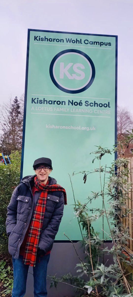 2econdChanceUK's tweet photo. 2econd Chance CIC had the pleasure of visiting @Kisharon School
today, giving career advice to a group of amazing children with special educational needs. Remember, your unique strengths & talents make you unstoppable in pursuing your dreams. #inspiration #workingwithdisabilities https://t.co/j4ufHWKms4