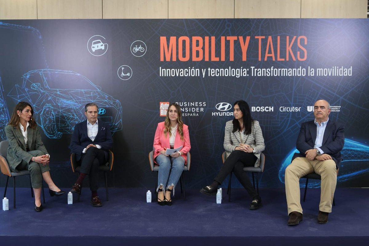 Business Insider España (@biespana) on Twitter photo Seguimos ahora hablando de conectividad y datos. Están con nosotros Leticia López Domingo de <a href="/Telefonica/">Telefónica</a>, Laura Ferrer de <a href="/CapgeminiEngES/">Capgemini Engineering España</a>, José Antonio Ondiviela de <a href="/MicrosoftES/">Microsoft España</a> e Iván Rejón de <a href="/ericsson/">Ericsson</a>. Modera <a href="/amudef/">Ana Muñoz de Frutos</a>
#MobilityTalks Seguimos ahora hablando de conectividad y datos. Están con nosotros Leticia López Domingo de <a href="/Telefonica/">Telefónica</a>, Laura Ferrer de <a href="/CapgeminiEngES/">Capgemini Engineering España</a>, José Antonio Ondiviela de <a href="/MicrosoftES/">Microsoft España</a> e Iván Rejón de <a href="/ericsson/">Ericsson</a>. Modera <a href="/amudef/">Ana Muñoz de Frutos</a>
#MobilityTalks