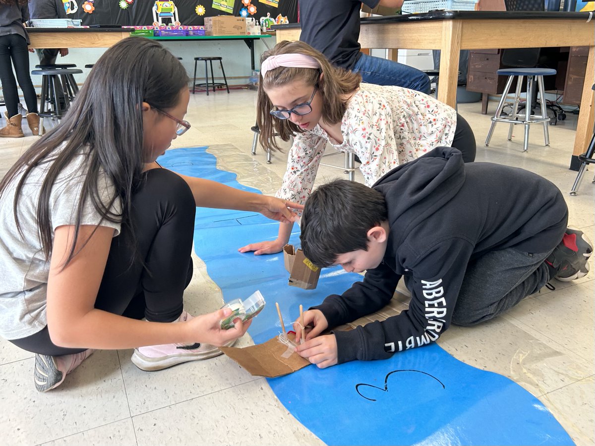 This week at PSS, 4th, 5th, and 6th grade students are participating in Lesson 2 of the SEL/STEM bridge design project. Which bridge will hold the most amount of weight?! #weareFranklinSquare💡⚙️🌉