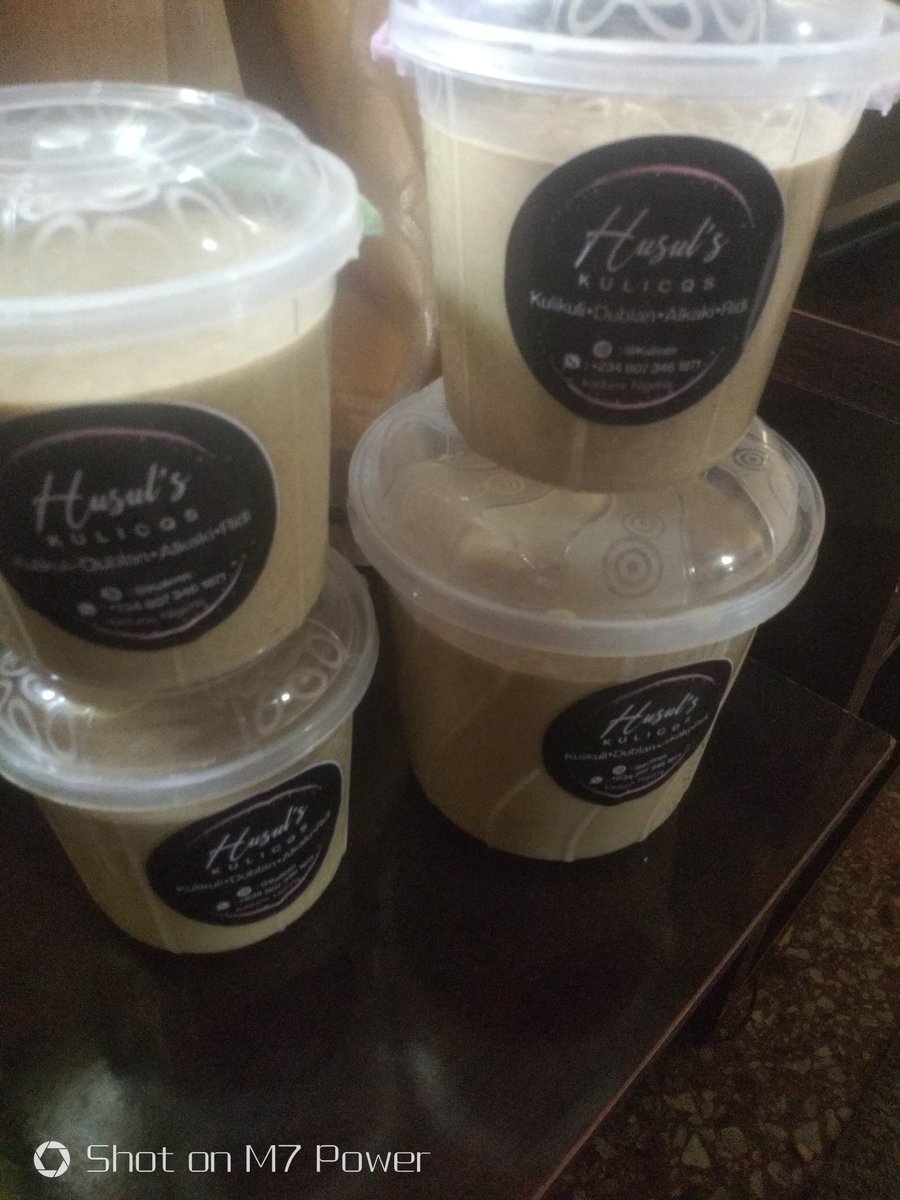 uthman_halima's tweet photo. To jama'a shi kun shirya ma kunun gyada wannan ramadana? To kar ku damu.. We have prepared premium groundnut paste for ur convenience this ramadan😂.....
1litre #2300
2litre #4500
#Ramadan2023 #ramadanrecipes #arewatwitterconnect #arewafoods #groundnutpaste #peanutpaste https://t.co/kMQnJQ93Ex