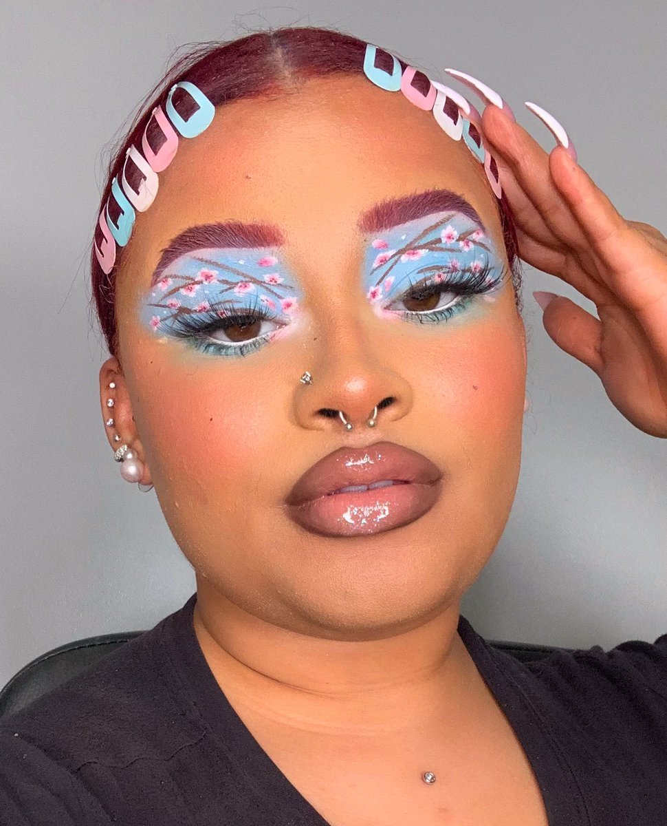 ★ LAUREN B. BROWN ★ tweet media