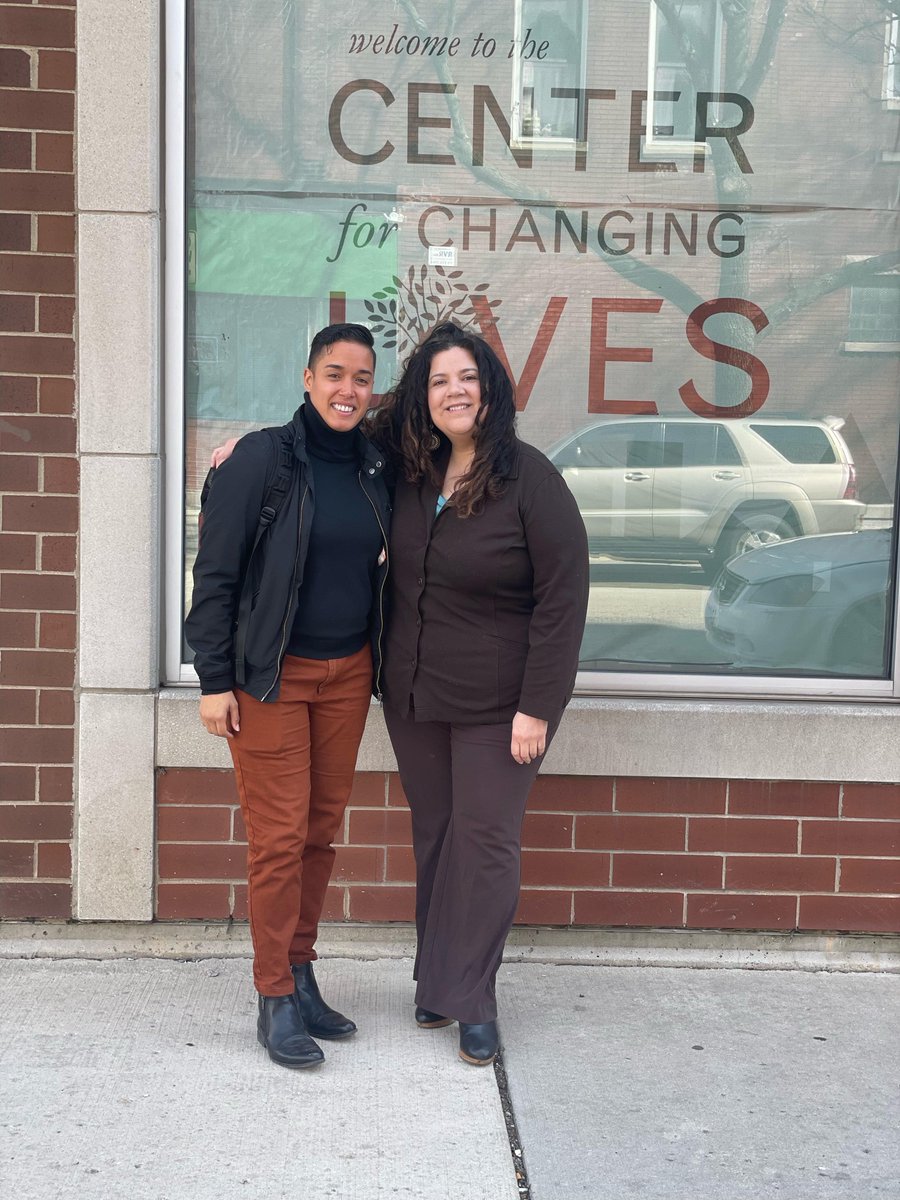 CCLchicago's tweet photo. ✨Yesterday, we were honored to have 26th Ward Alderperson-Elect Jessie Fuentes @jessiefor26th visit our main office. Her role officially begins in May. 
 📸Jessie Fuentes, 26th Ward Alderperson-Elect is on the left, pictured with our Executive Director, Juliana Gonzalez-Crussi https://t.co/P9fNQvjCyi