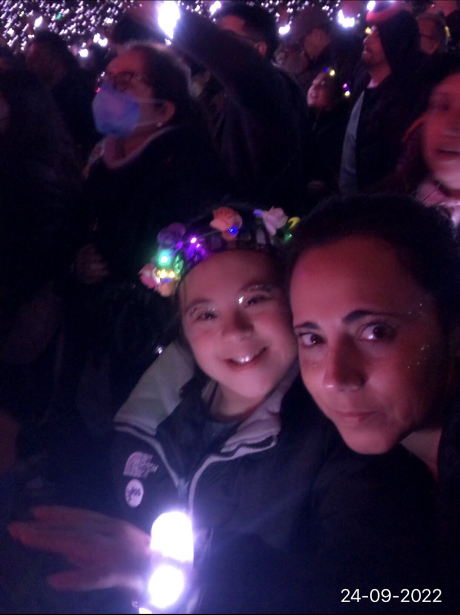 Rosse_Ram's tweet photo. En tu día...única...puro amor mi Feña!!! #DiaMundialSindromeDeDown   Te amo...gracias por tanto hija ❤️ https://t.co/qHZ6ythAV9