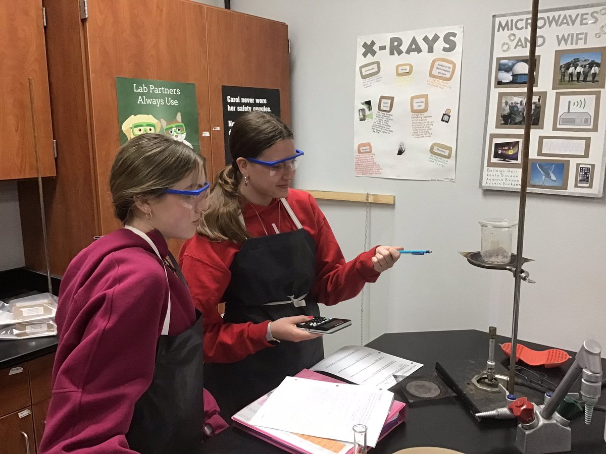 DoDEA_OTHS's tweet photo. Honors Chemistry students determined the #molarity #molality and #freezingpoint of a NaCl solution! #oths #scienceisfun #dodeagrants https://t.co/nh3isblktk