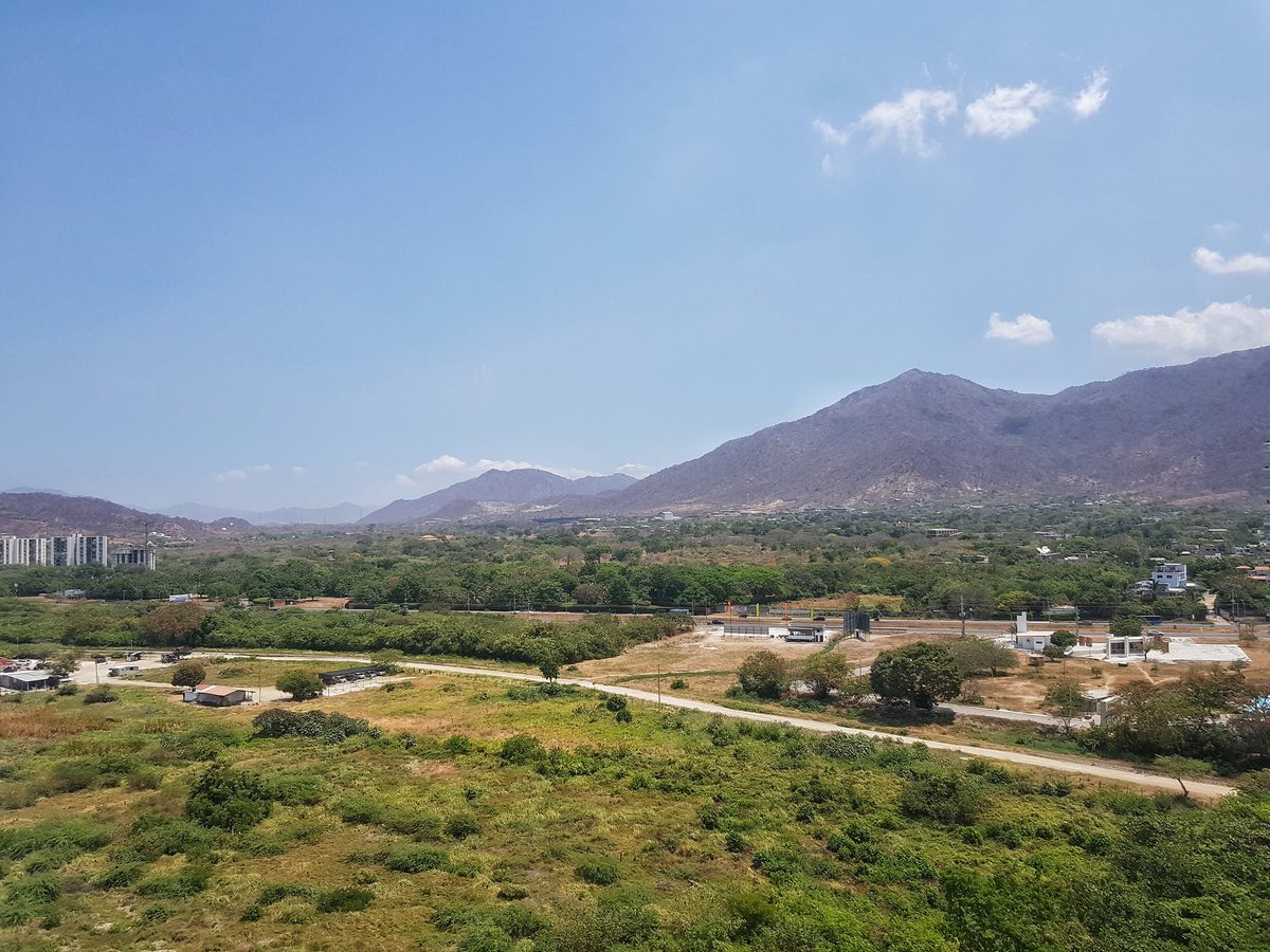 Estámos en Santa Marta, en el encuentro de la Coalición Latinoaméricana por la #CalidadDelAire construyendo instrumentos que nos permitan hacer del #AireLimpio en LATAM una realidad...