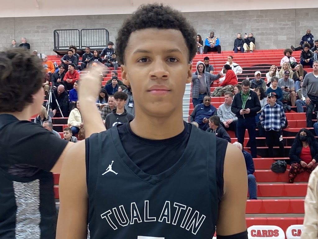 Prep Hoops Oregon (@prephoopsor) on Twitter photo Fun Fact: <a href="/josiah_lake05/">Josiah Lake II</a> of <a href="/MensTualatin/">TualatinMensBasketball</a> surpassed the 1000 career point mark during this year's 6A state tournament.
By our count, he scored his 1000th point with his second made FT with 52 seconds left of the semifinal win over <a href="/barlow_hoops/">Barlow Bruins Boys Basketball🏀</a>. Fun Fact: <a href="/josiah_lake05/">Josiah Lake II</a> of <a href="/MensTualatin/">TualatinMensBasketball</a> surpassed the 1000 career point mark during this year's 6A state tournament.
By our count, he scored his 1000th point with his second made FT with 52 seconds left of the semifinal win over <a href="/barlow_hoops/">Barlow Bruins Boys Basketball🏀</a>.