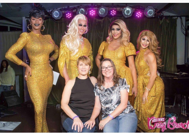 katerz1's tweet photo. Just so we're clear...
I support drag queens. #DragIsBeautiful #DragBrunch https://t.co/VM0jrvI9Dp