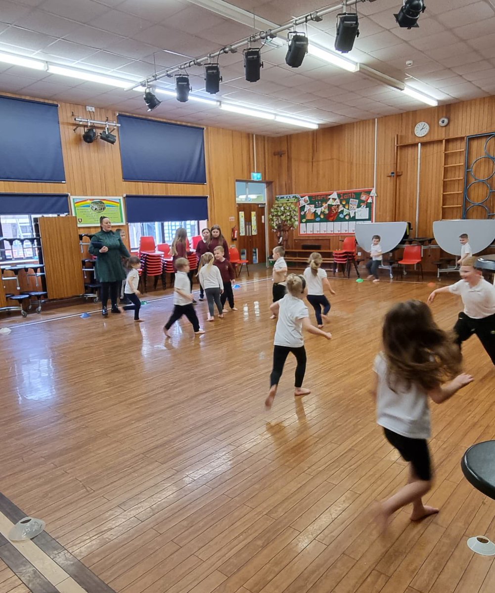 CymerPrimary's tweet photo. Thank you to our Young Bronze Ambassadors who got involved in our PE session today and taught us a new game! We had so much fun! 😊 #CAPwillow @nptpass https://t.co/yZmy8ioldh