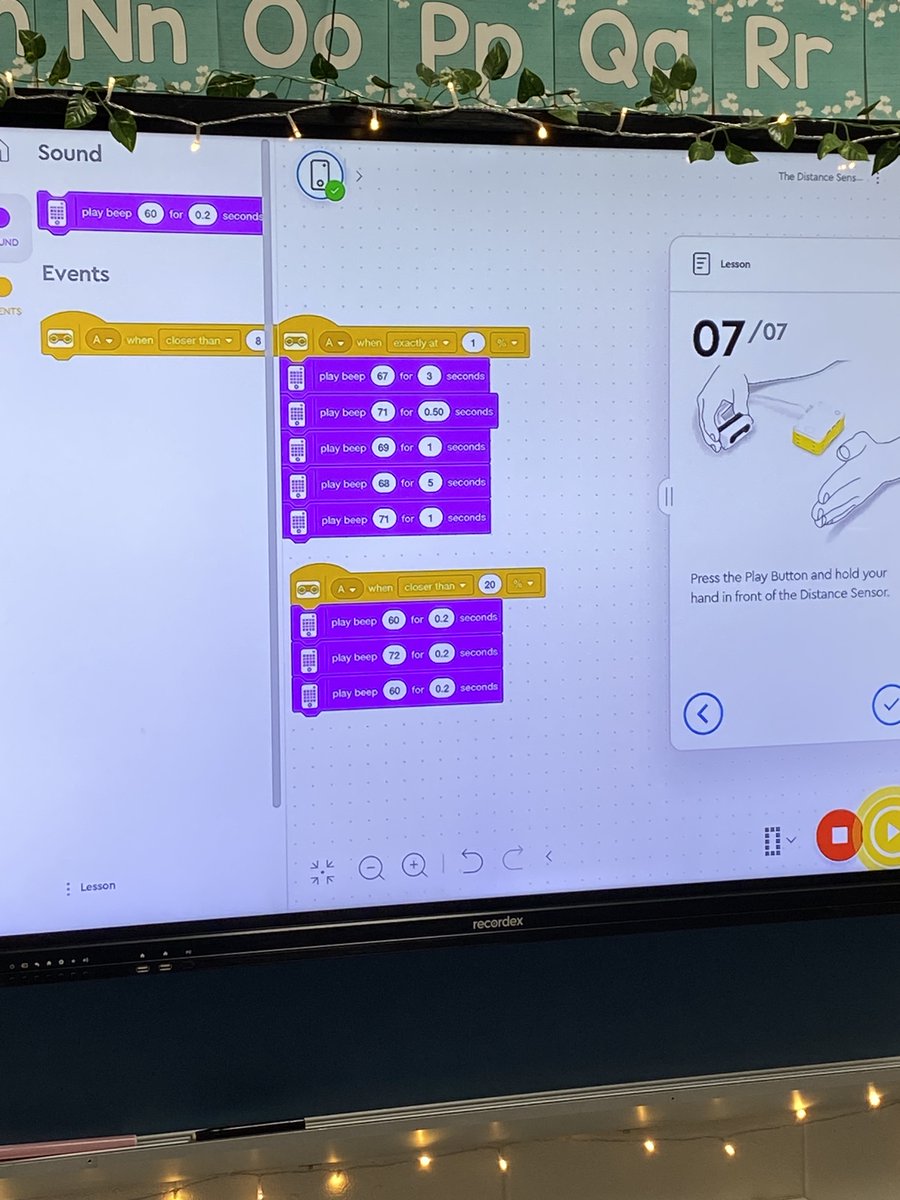 MrsLP_tce's tweet photo. Tech Time with LEGO Spike coding for cause and effect and Osmo Words for building vocabulary and phonics! @Tigers_TCE @PlayOsmo @LEGO_Education #ITeachESOL https://t.co/ZiWcRcawMX