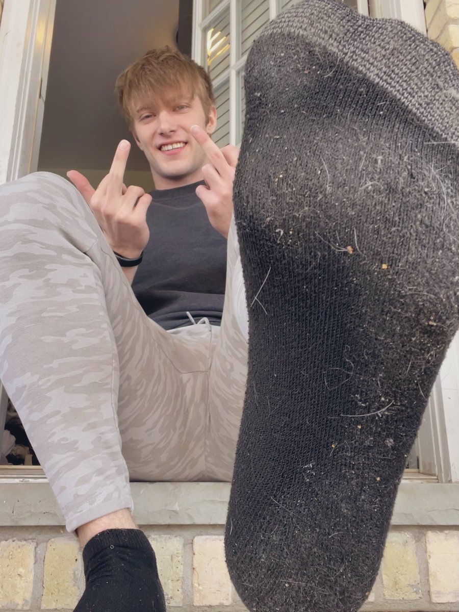musclealphabrad's tweet photo. For all you black sock lovers out there 🧦

@rt_feet @RT4Masters2 @nick_gtwb @rt4dom @ListOfMasters @officer_rt @BestFootMasters @alphaxfindomrt @RT4Kings @findominfluence @MasterJockPromo @AlphaMaleWorld1 
@AlphaSwitchleo @Littlehomo123 https://t.co/p40YFZfmcu