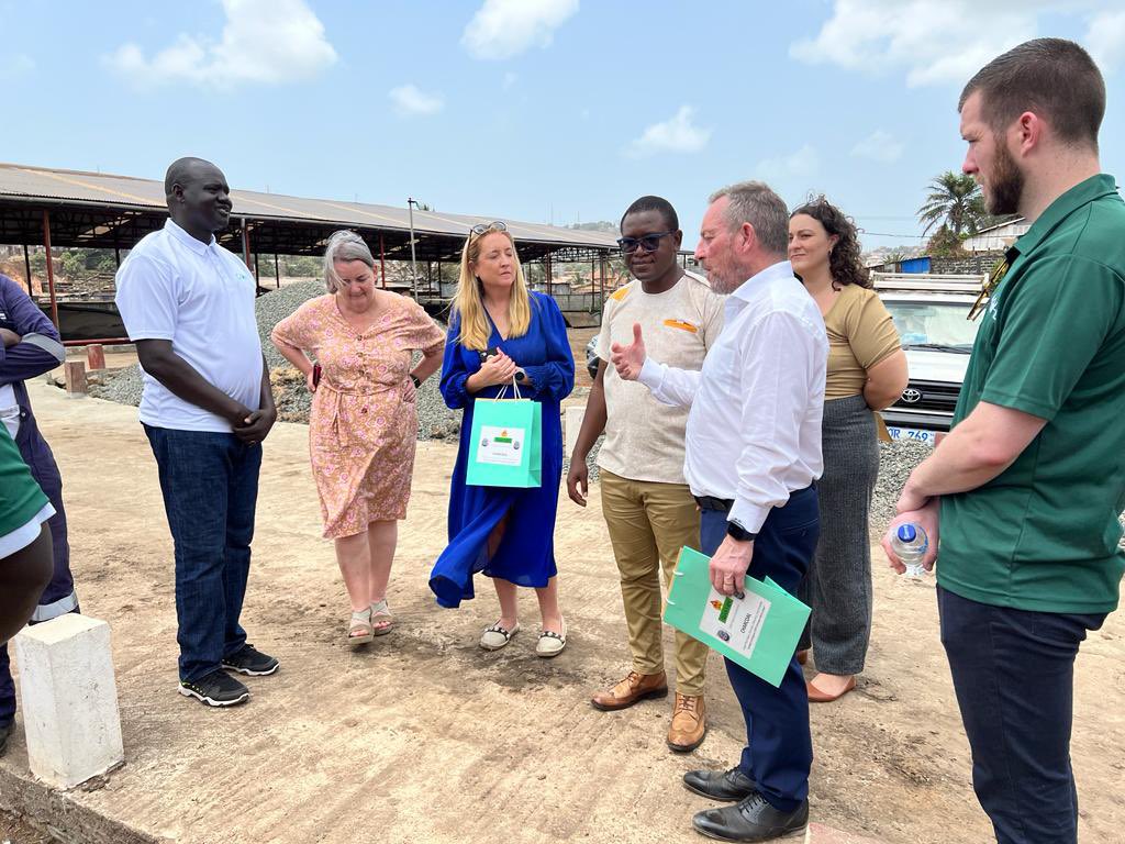 jerrybuttimer's tweet image. Attended @GOALIreland waste water treatment centre in Freetown.. brilliant partnership with @IrlEmbFreetown @Irish_Aid  water - share Ireland and Freetown city council