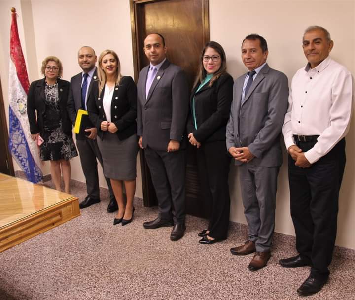 OAP_AP's tweet photo. 📌REUNIÓN CON LA PRESIDENTE DEL CONSEJO DE ADMINISTRACIÓN DE LA VI CIRCUNSCRIPCIÓN - ALTO PARANÁ
https://t.co/HrAIFq7mB0 https://t.co/rGb0IA8v61