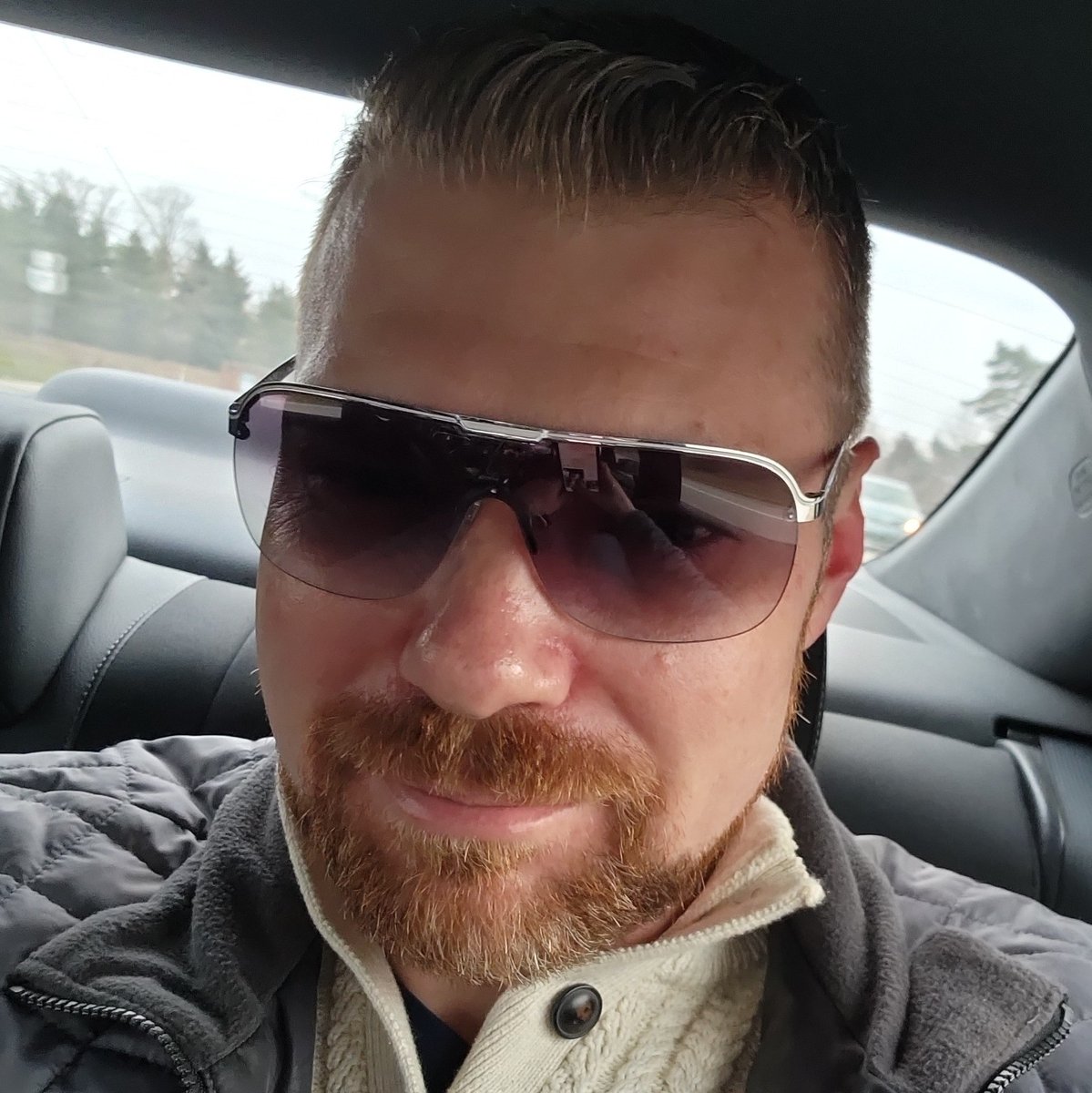 CreatorWhite's tweet photo. #NewProfilePic https://t.co/546LfggzPm