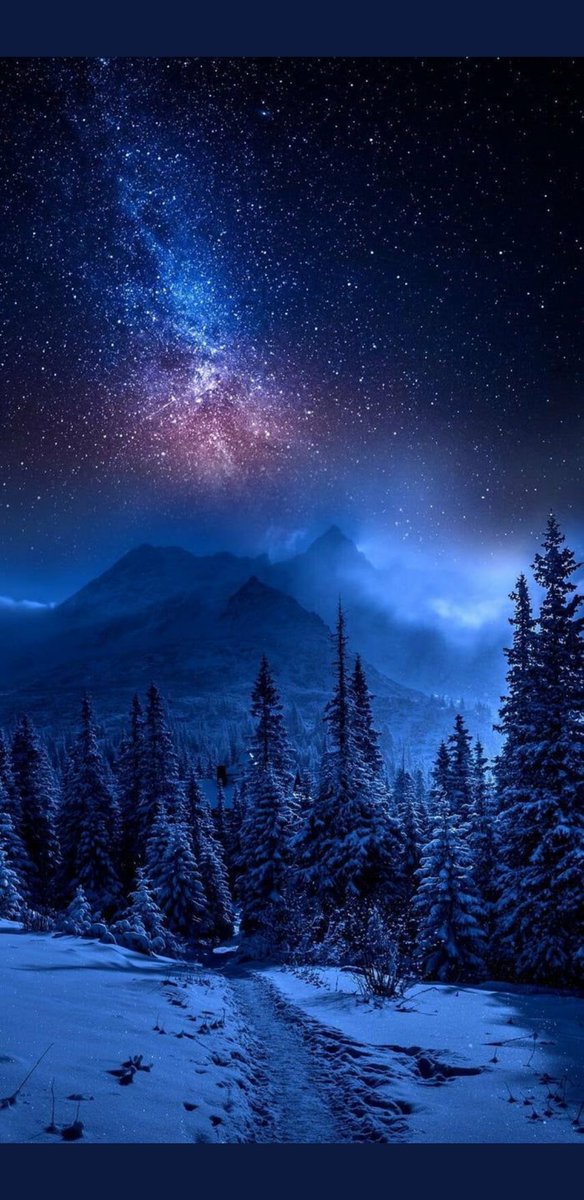 لنا بيتٌ على عُنقِ الثريا.. بعيدُ مذاهبِ الأطنابِ سامٍ
✨️⭐️🧚‍♀️