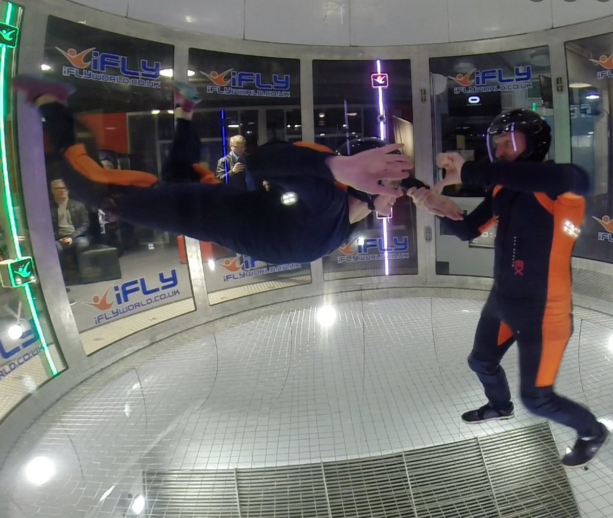 learn_skydiving's tweet photo. Here's me asking Kerry to push her hips down on her #indoorskydiving course.  

Learn to #skydive indoors and outdoors on an #aff #skydiving course and #parachute with https://t.co/ApqYFroVkd https://t.co/ARYB8DCGrl