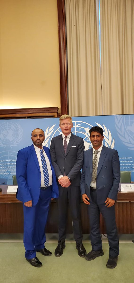 Yahyakazman's tweet photo. 1_توضيح للجميع حول تفاصيل صفقة تبادل الأسرى .
 هذه الصفقة هي جزء من تنفيذ الاتفاق الذي تم توقيعه في مارس2022 بين مؤسسة الأسرى والمحتجزين
وبين مليشيات الحوثي
الذي نص على تبادل
 800مقابل 800
واحد بواحد 
و23مقابل 600
= 1400حوثي مقابل832من الشرعية والتحالف
كالتالي. https://t.co/qRZa1AmBUP