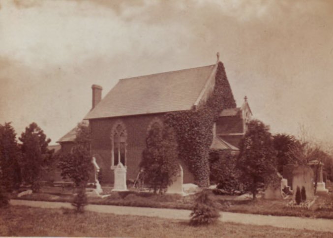 WorcsHCT's tweet photo. It was replaced by the current chapel in 1793 on Packhorse Lane, and remodelled in 1862 by Trust Favourite Frederick #Preedy and features the archetypal monochrome stonework so favoured by him. The tower was added by W.H. Bidlake in 1903.

📸 Wythall History Society https://t.co/5PxUH2toBA