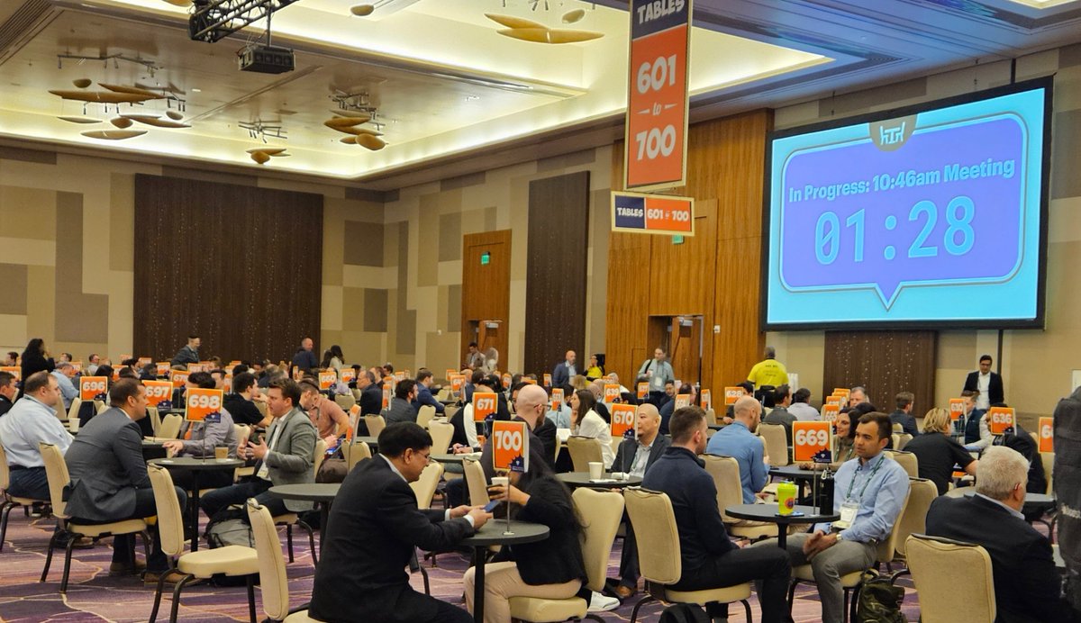 Counting down to my next one on one at <a href="/FintechMeetup/">Fintech Meetup</a> #fintechmeetup