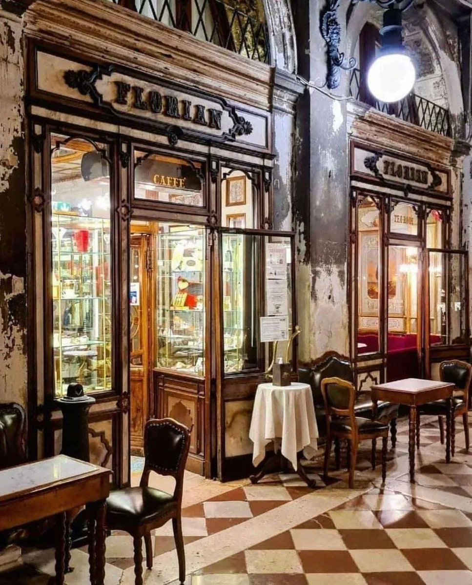 Anthro_Review's tweet photo. Caffe Florian, Venice, Italy. It is the second oldest Caffe in the World. https://t.co/lgiejwCJeM